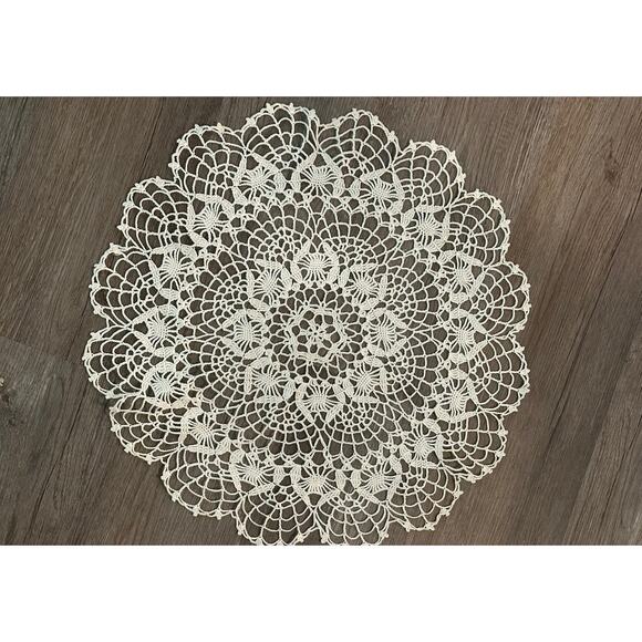 Vintage Hand-Crocheted Doily – 20" Round Lace Table Topper - Picture 1 of 2